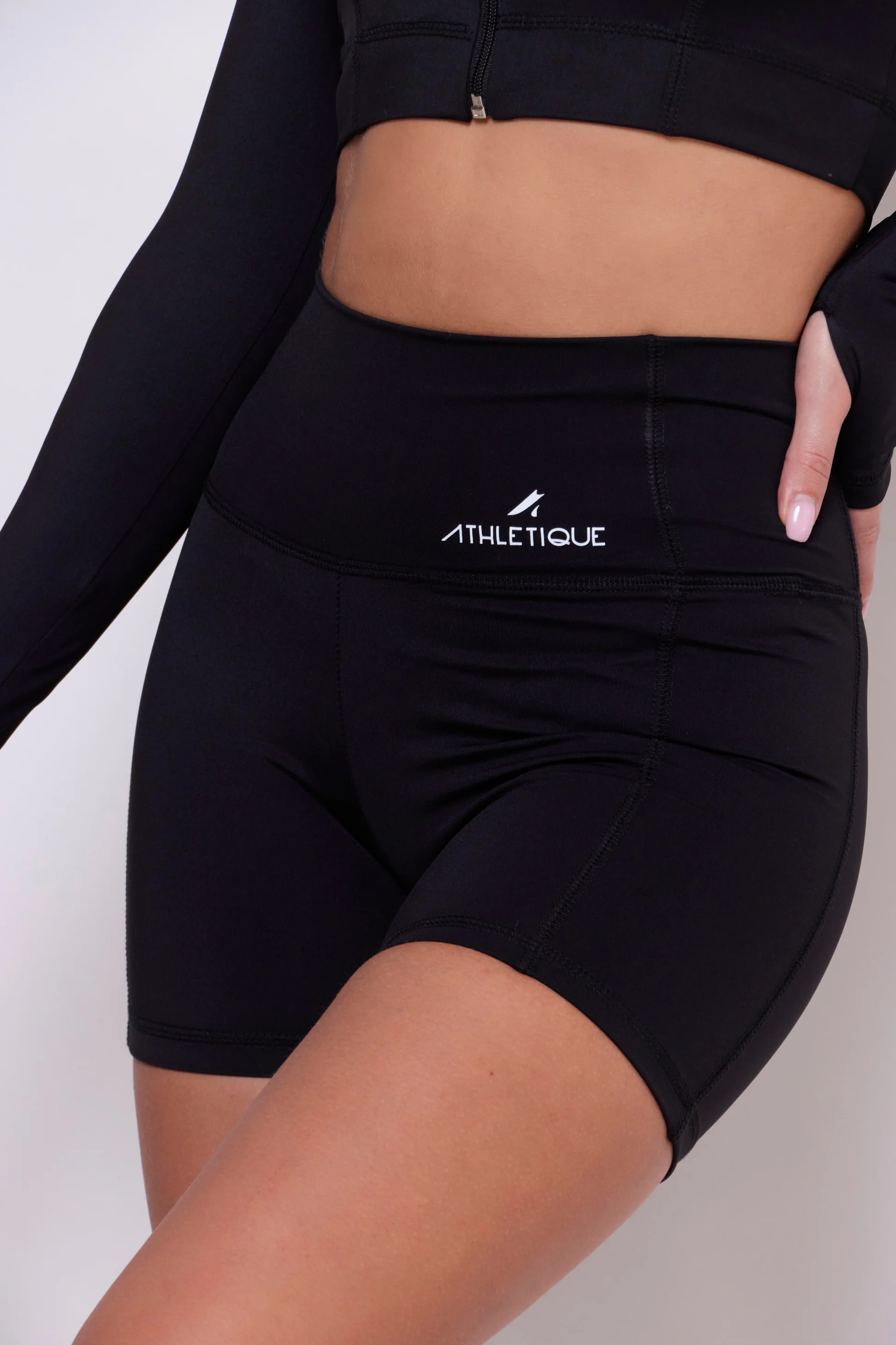 Kinetic Short — image 14 of 16