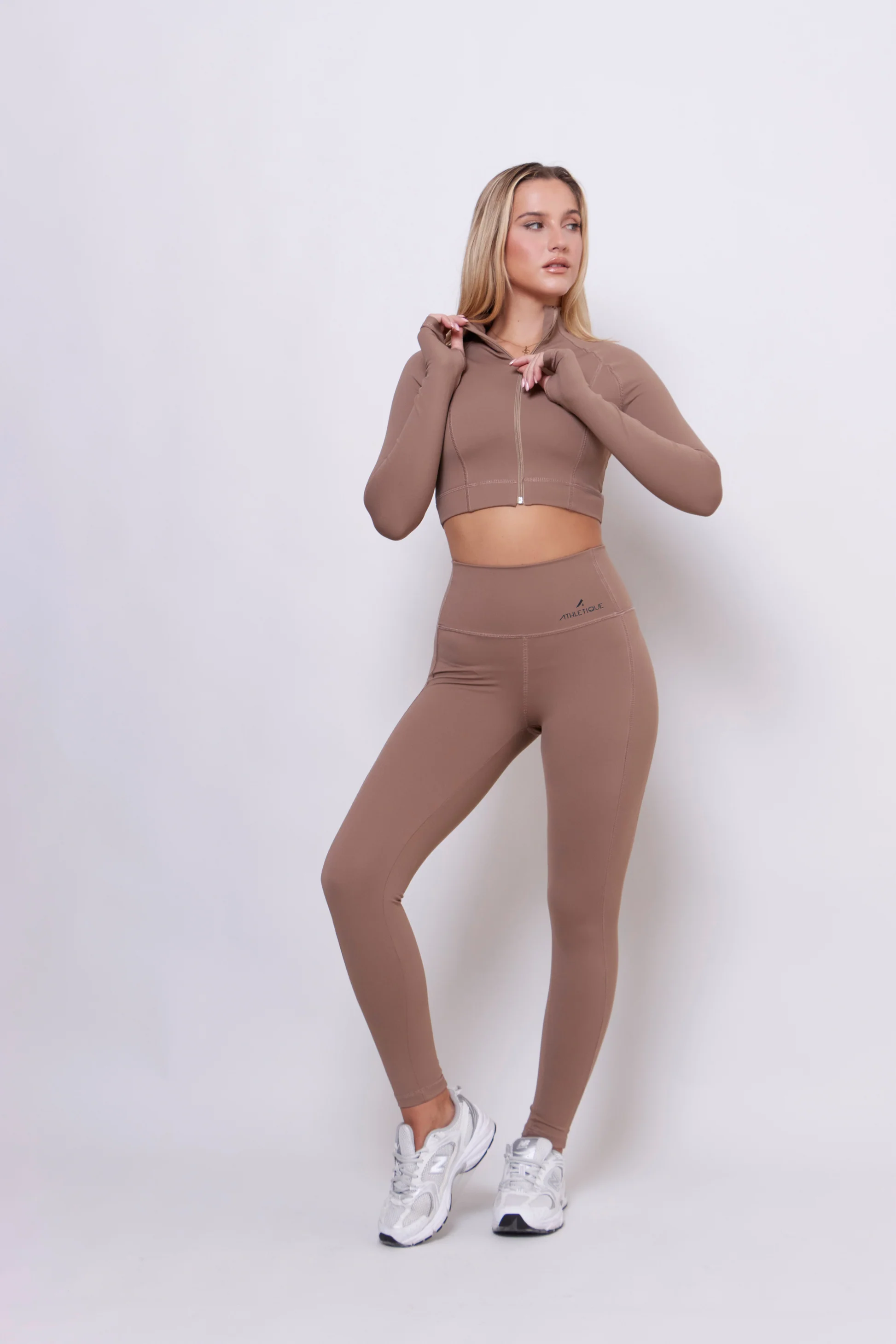 Kinetic Zipped Mocha — image 3 of 5
