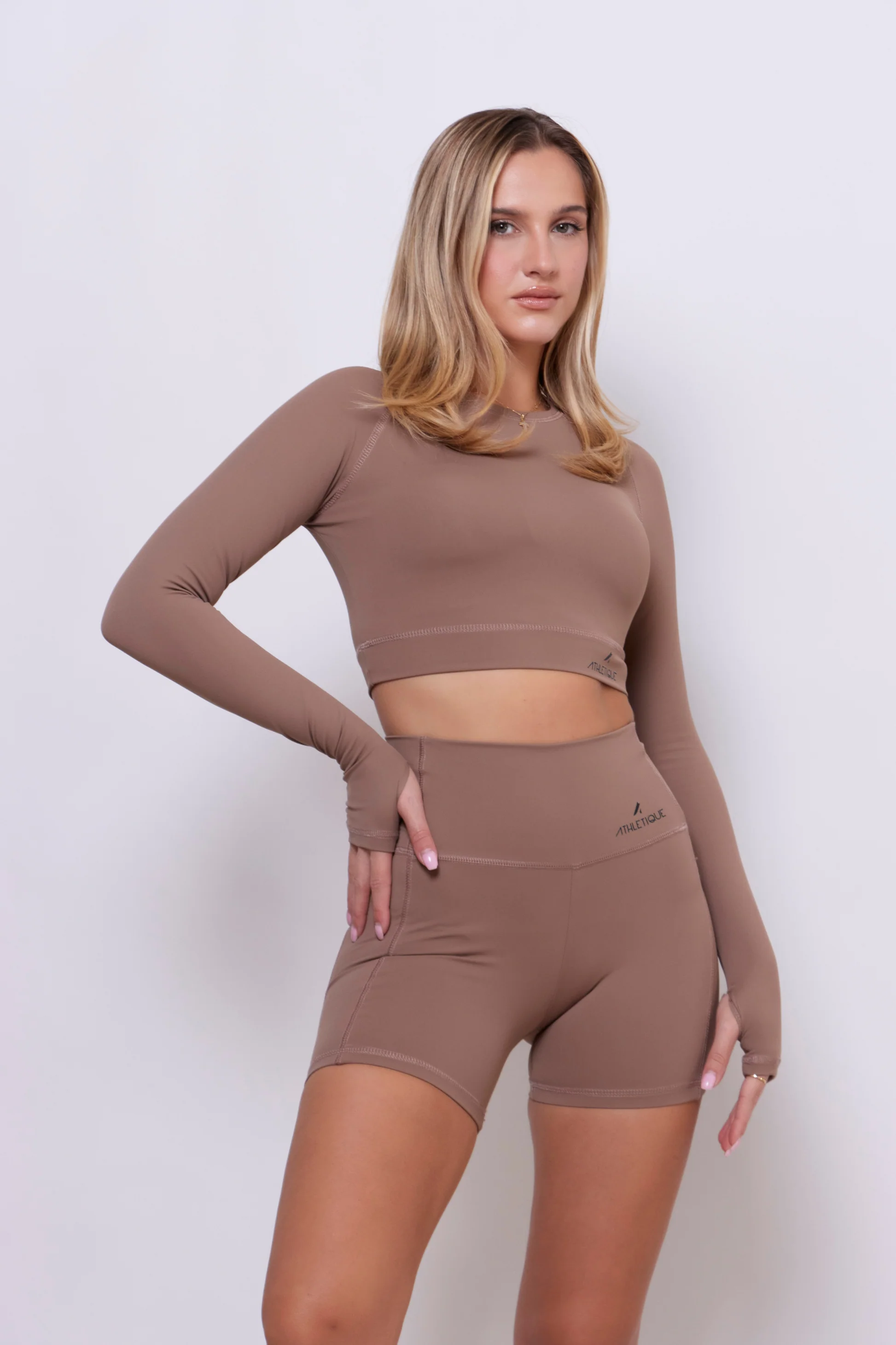 Kinetic Long Sleeves Mocha